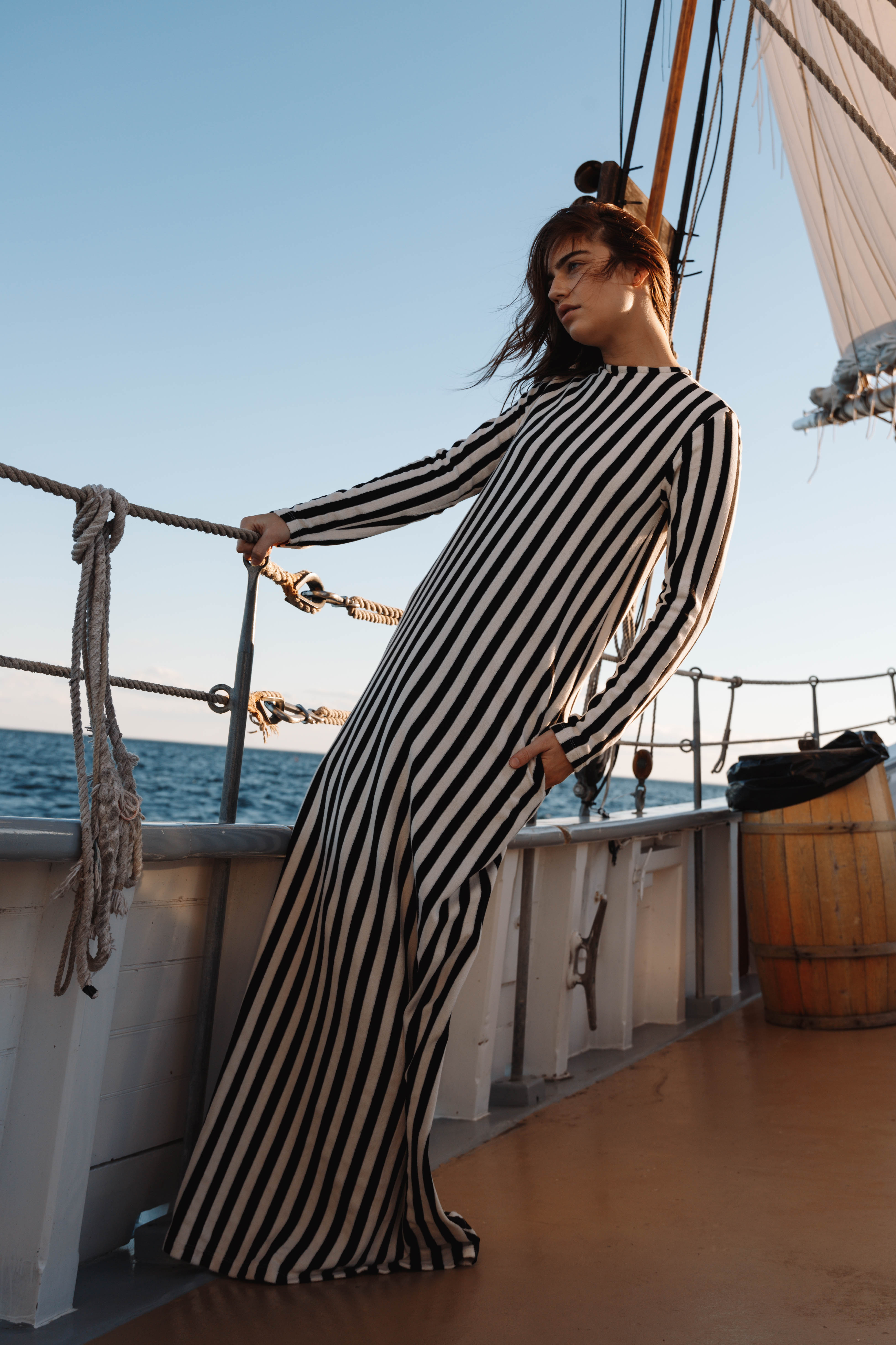long sleeve striped maxi dress Terry Toweling Jacquard With Sleeves In Black And Cream Stripe L Velvet Dress Burgundy New Soft cotton knit tryonbday Size:X-Large 12-14/EUR 46