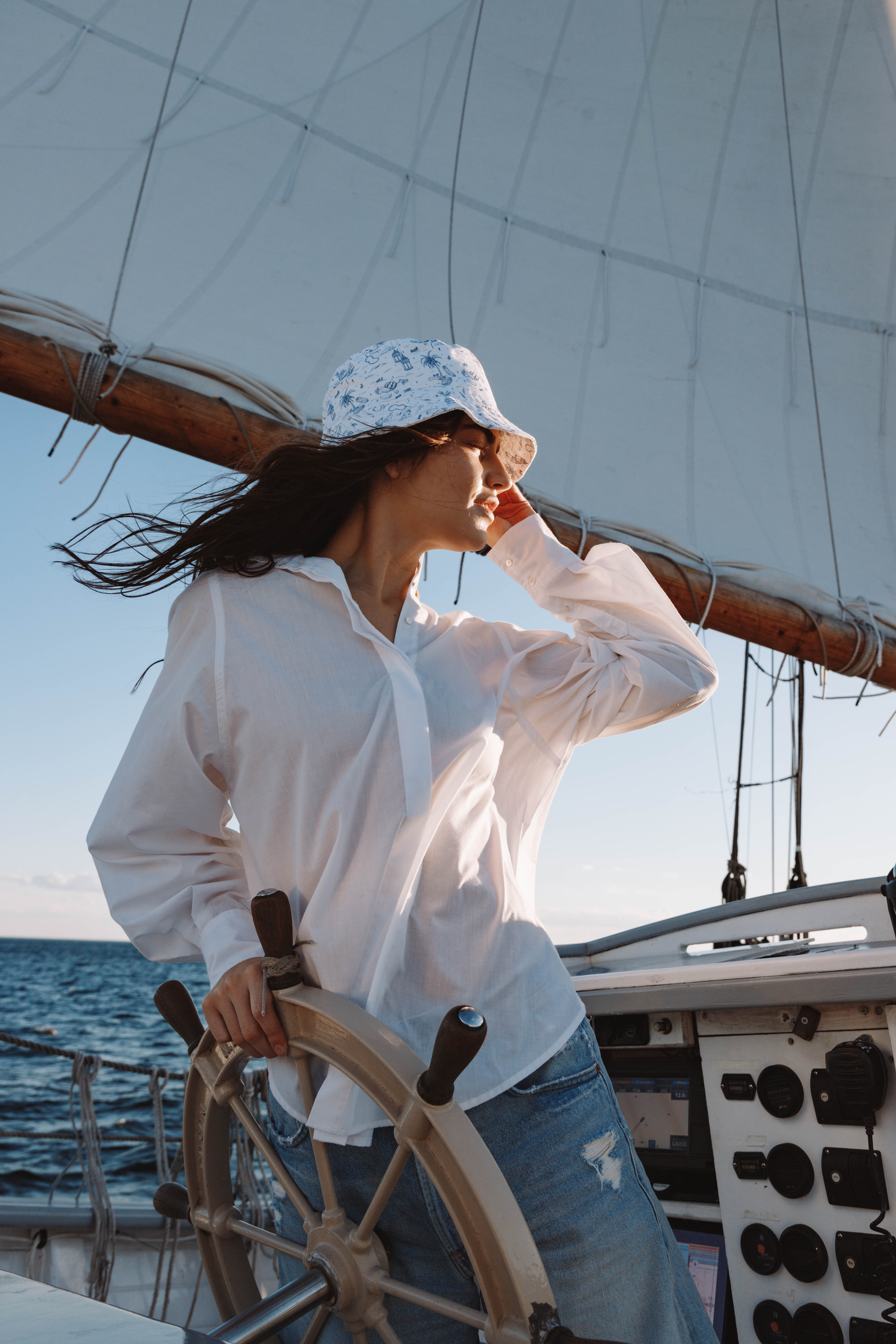 Toile Print Cotton Bucket Hat