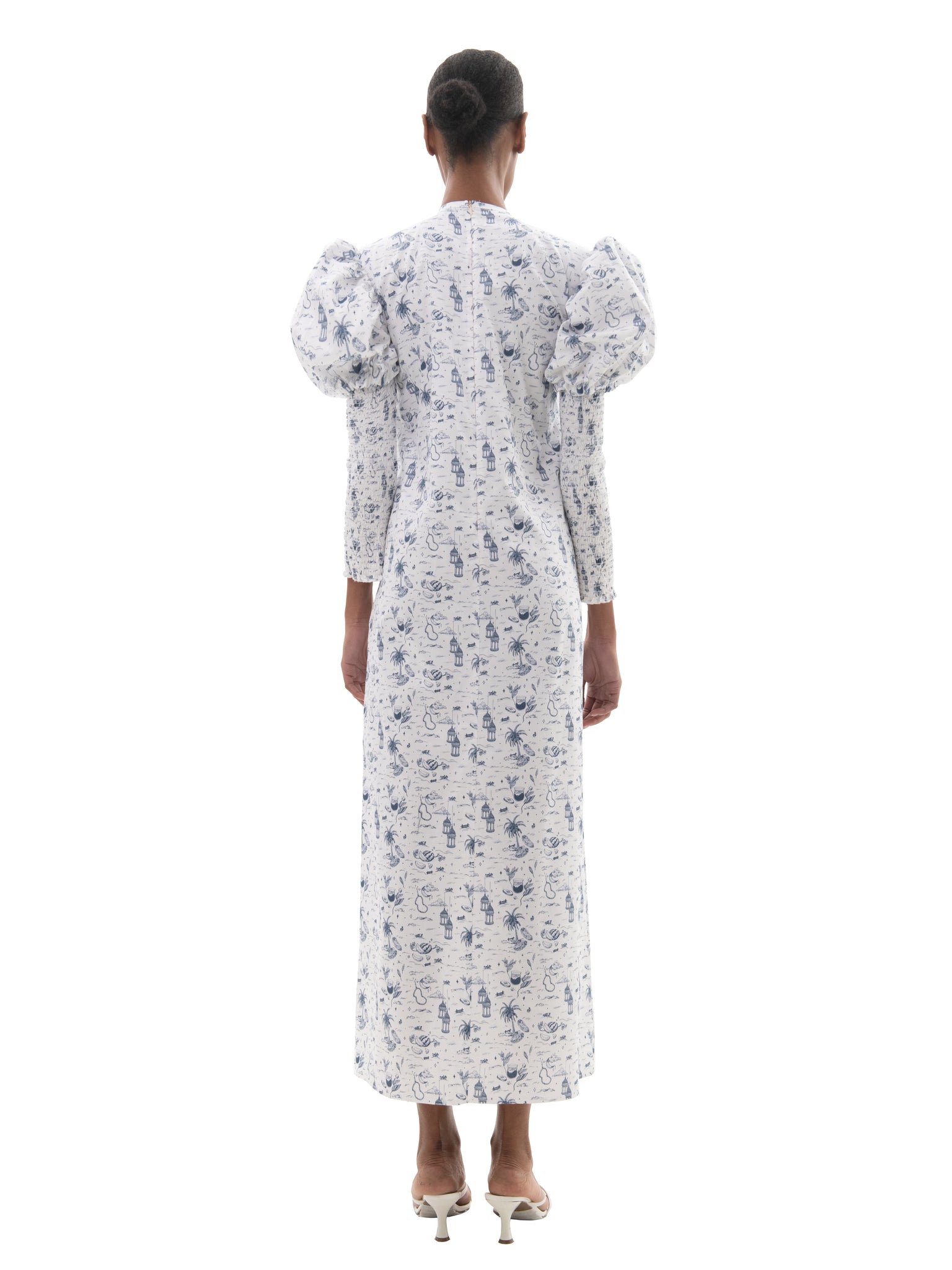 Anu Puff Sleeve Dress With Smocked Sleeves- Heirloom Toile
